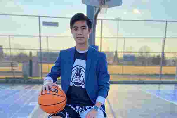 青少年篮球教练Ryan Ang为其他年轻企业家提供了一些技巧